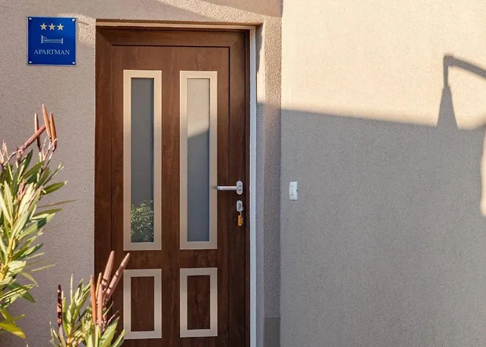 Relax & Wine * Novigrad Istria