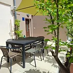 Lägenhet Relax & Wine Novigrad Istria